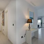 Chic Penthouse With Scenic Views At Hills! Apartamento