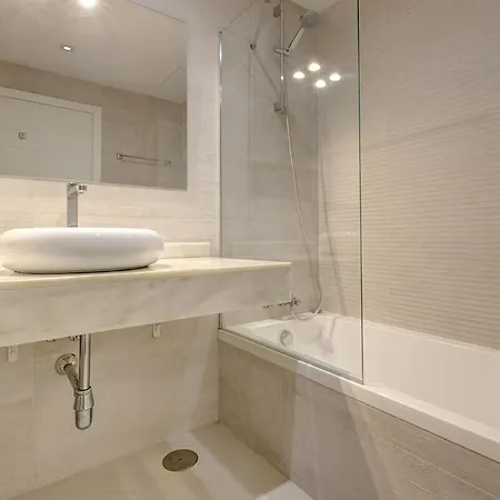 Chic Penthouse With Scenic Views At Hills! * Estepona