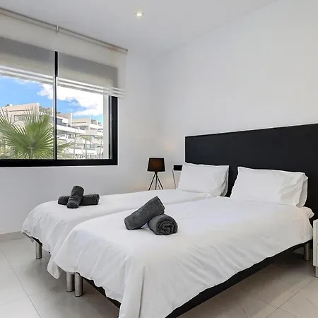 Chic Penthouse With Scenic Views At Hills! * Estepona